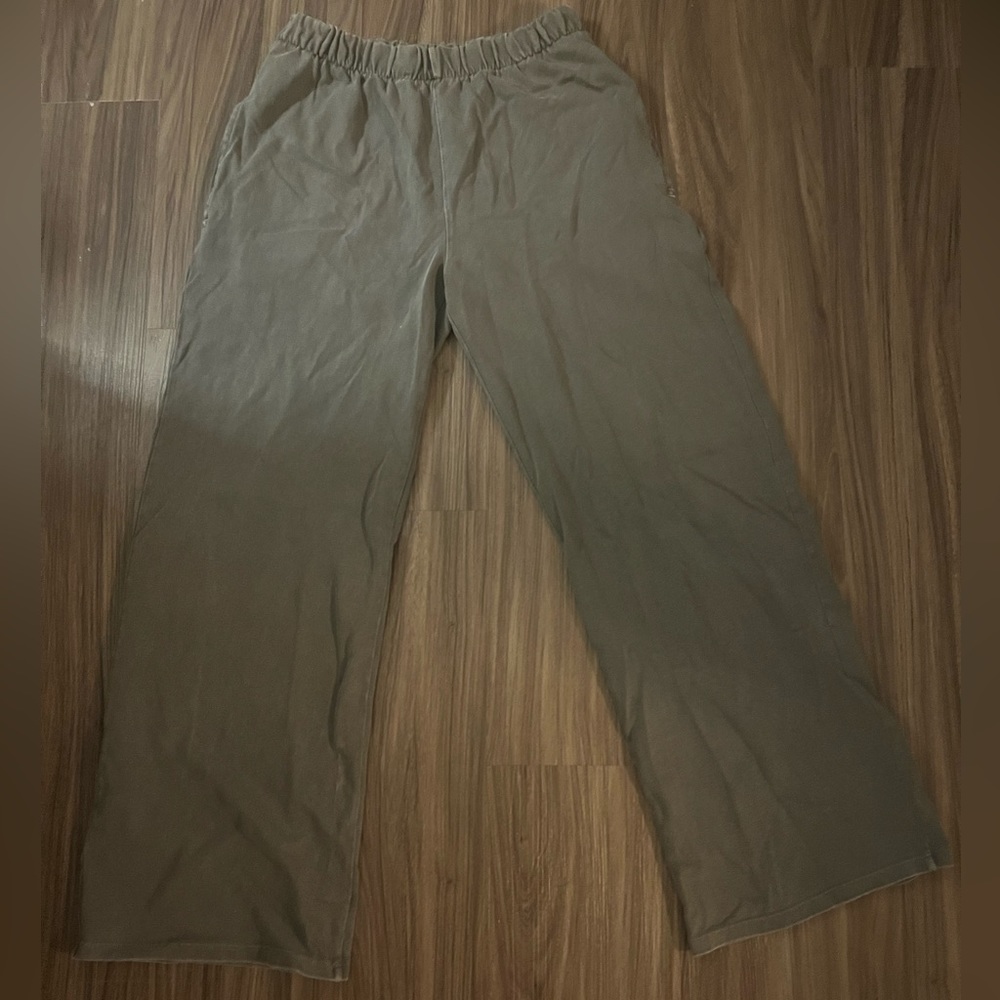 Brandy Melville sweatpants